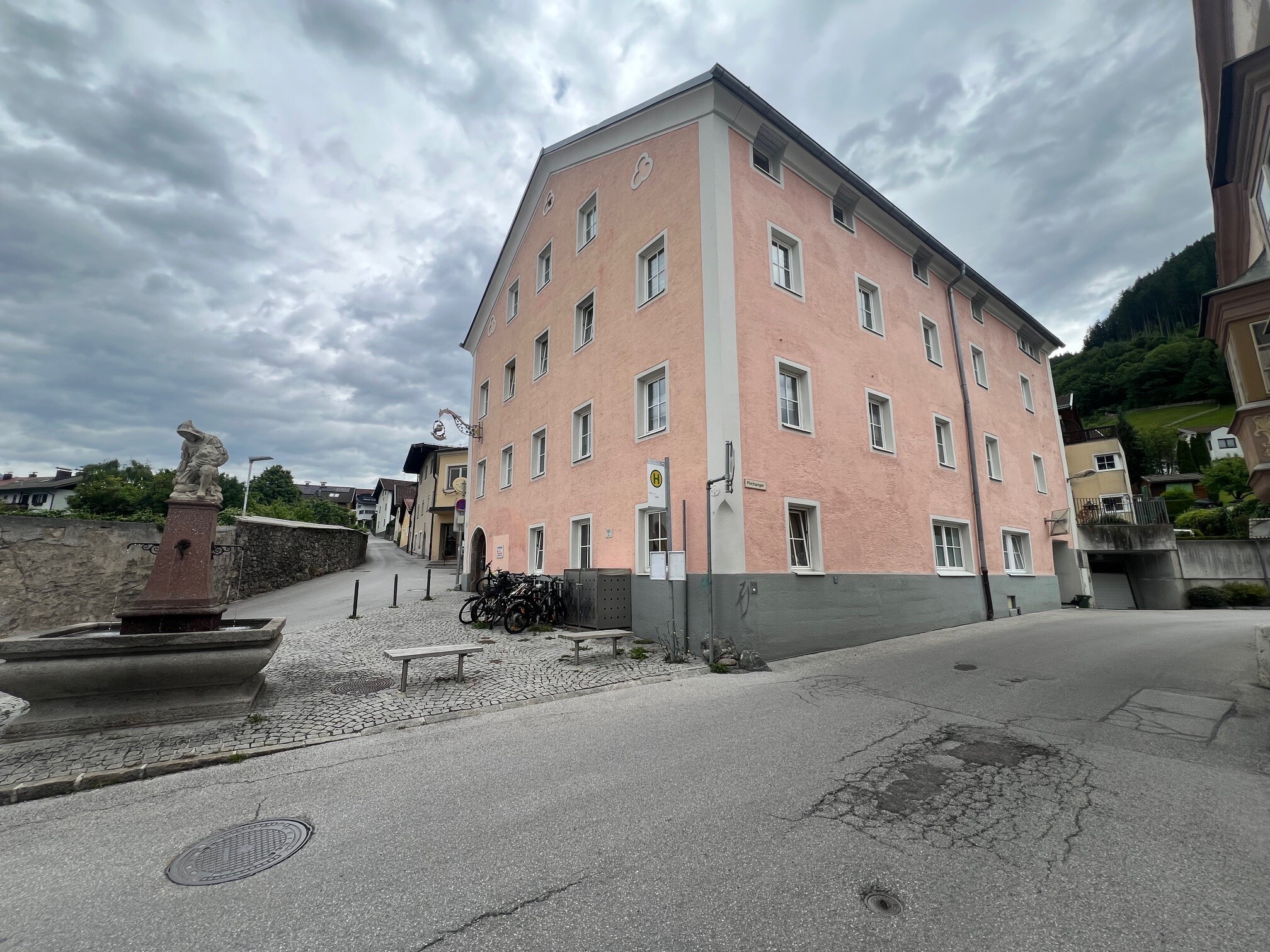Anleger aufgepasst! 2 x 4 – Zimmerwohnungen, je ca 100 m² – Top vermietet!, 6130 Schwaz, Erdgeschoß